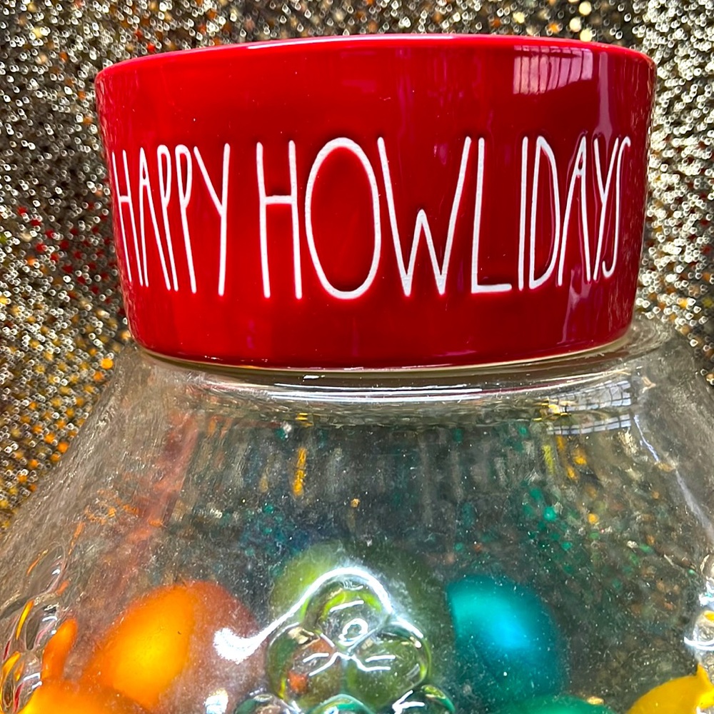 NWT medium Rae Dunn “Happy Howlidays” dog / puppy bowl — GIFTABLE